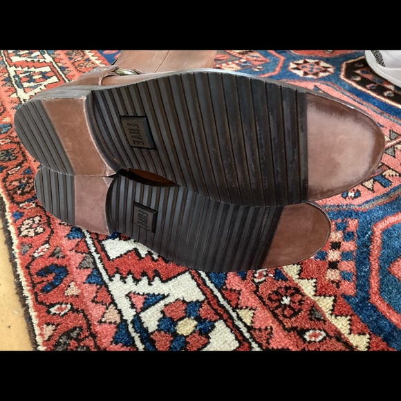 Frye boots. Size 8.5 NWT - Picture 3 of 4